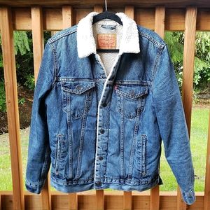 Levis Sherpa Trucker Jacket